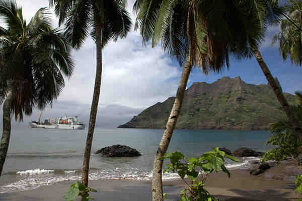 Hur tar man sig till Marquesasöarna?