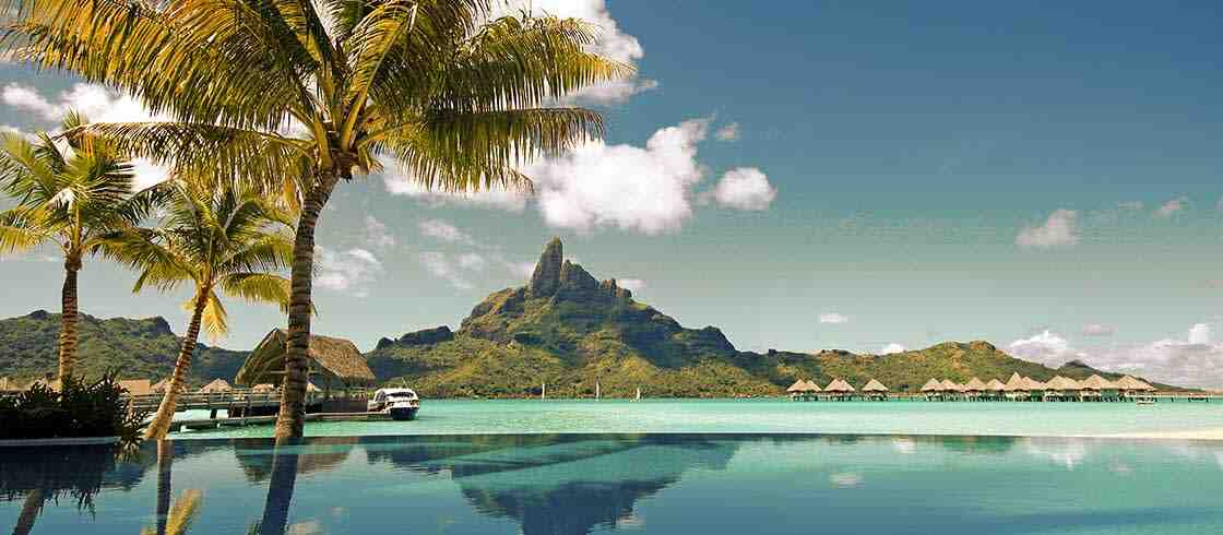 What is the main city of Tahiti?