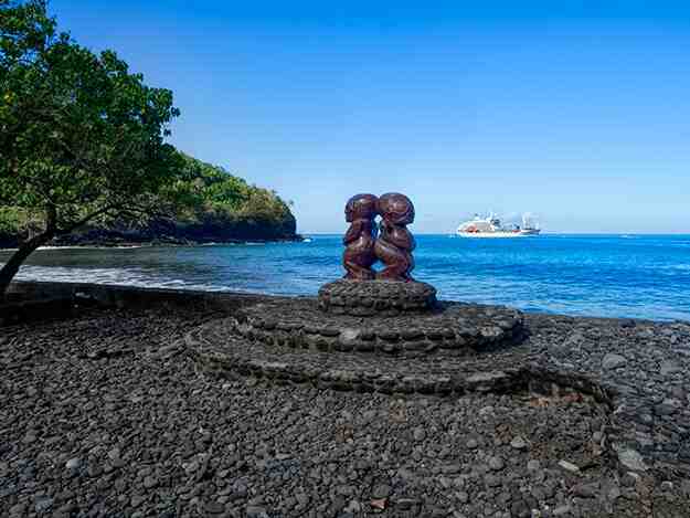 Cum să ajungi în Insulele Marquesas?