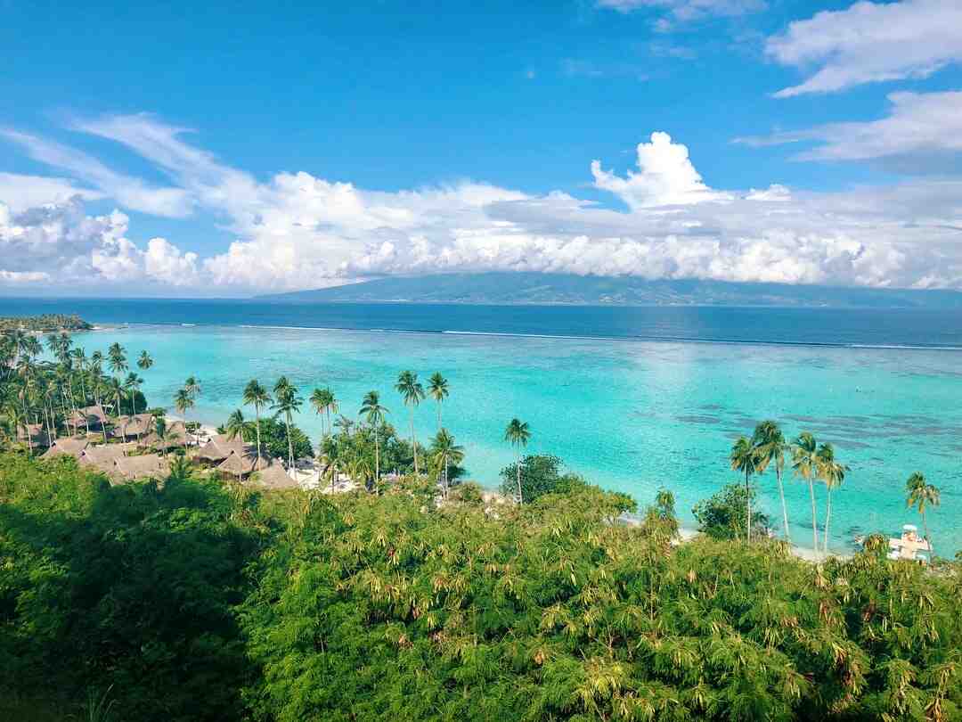 Where to take the boat to Moorea?