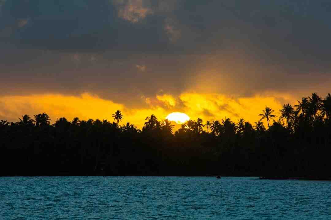 Är Nya Kaledonien en del av Franska Polynesien?