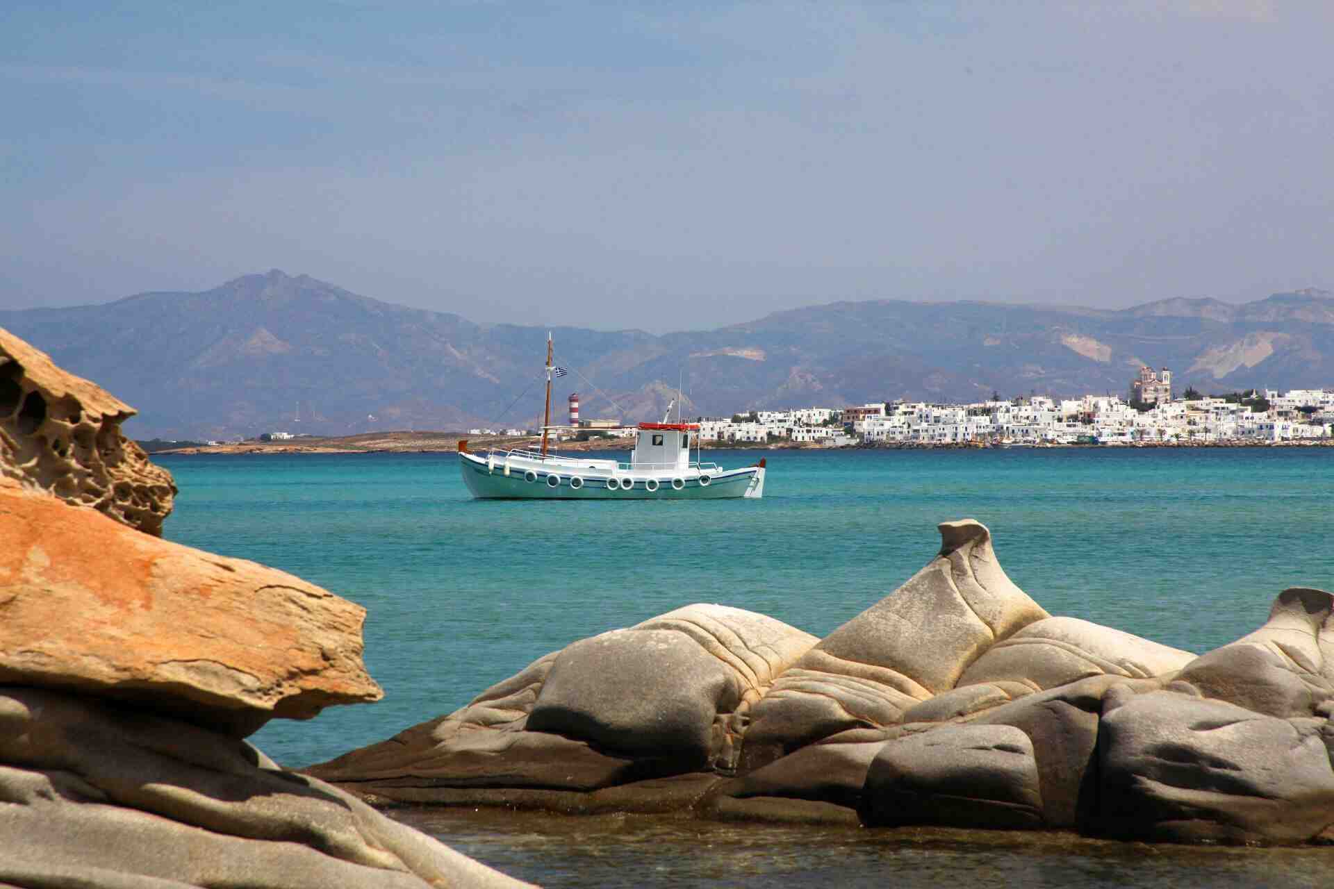 Image gallery 3: What is the most beautiful island of the Cyclades?