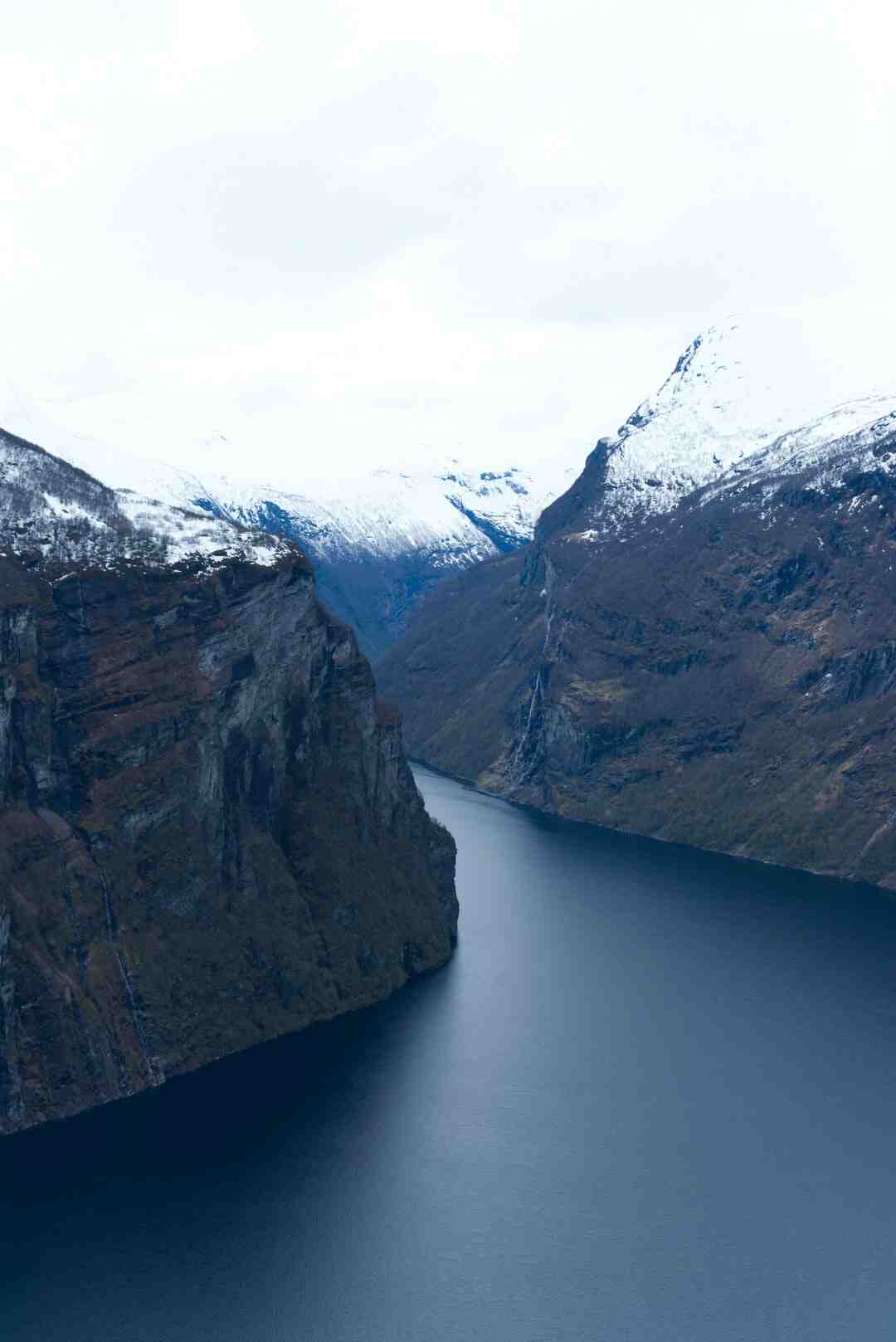 Où se trouve le fjord ?
