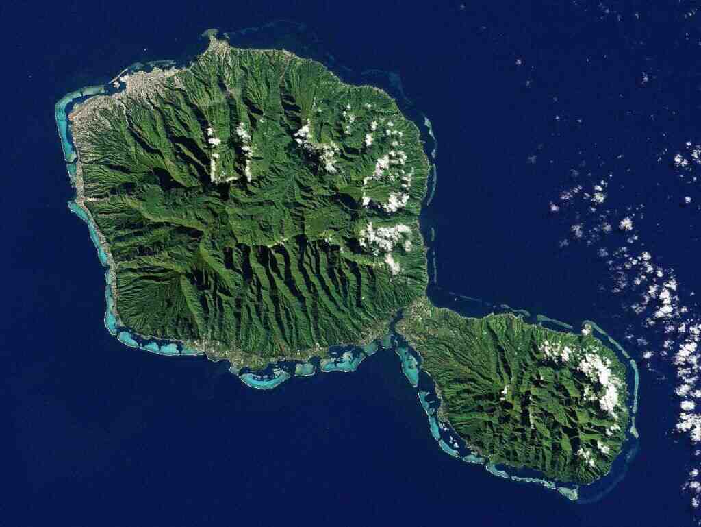 Siapa yang menghuni Polinesia?