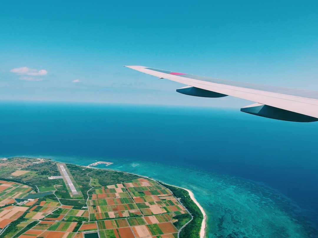 Jaka linia lotnicza najlepiej lata na Tahiti?